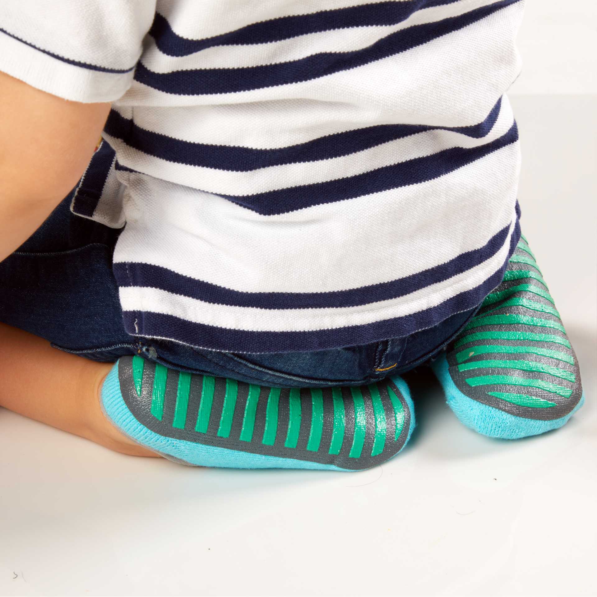 How to Buy Safe Socks for Babies & Kids